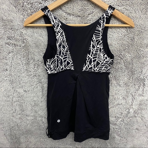 Lululemon Run: Ta Ta Topper Tank Top - Picture 4 of 6